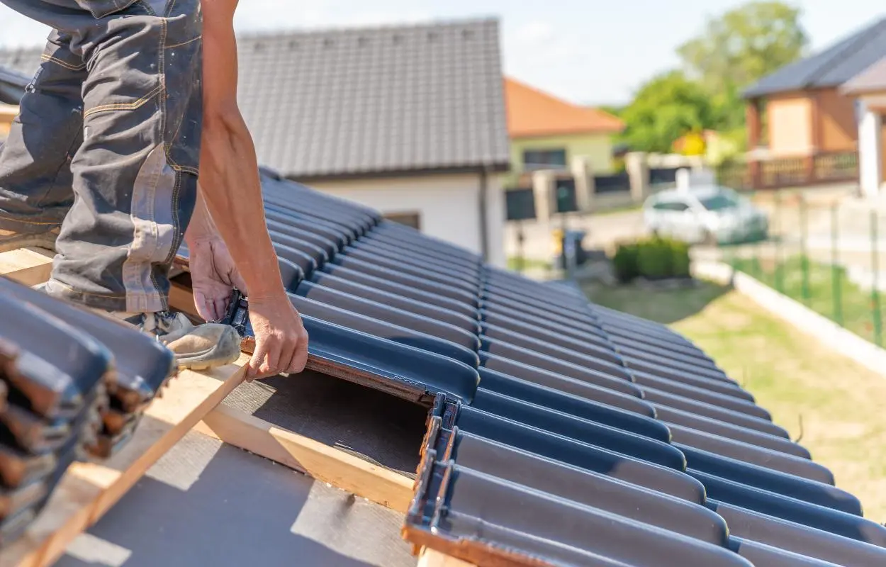 Seattle roof replacement project by FRS Remodeling